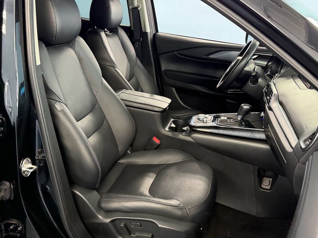 Certified 2022 MAZDA CX-9 Touring Plus AWD/4WD image 15