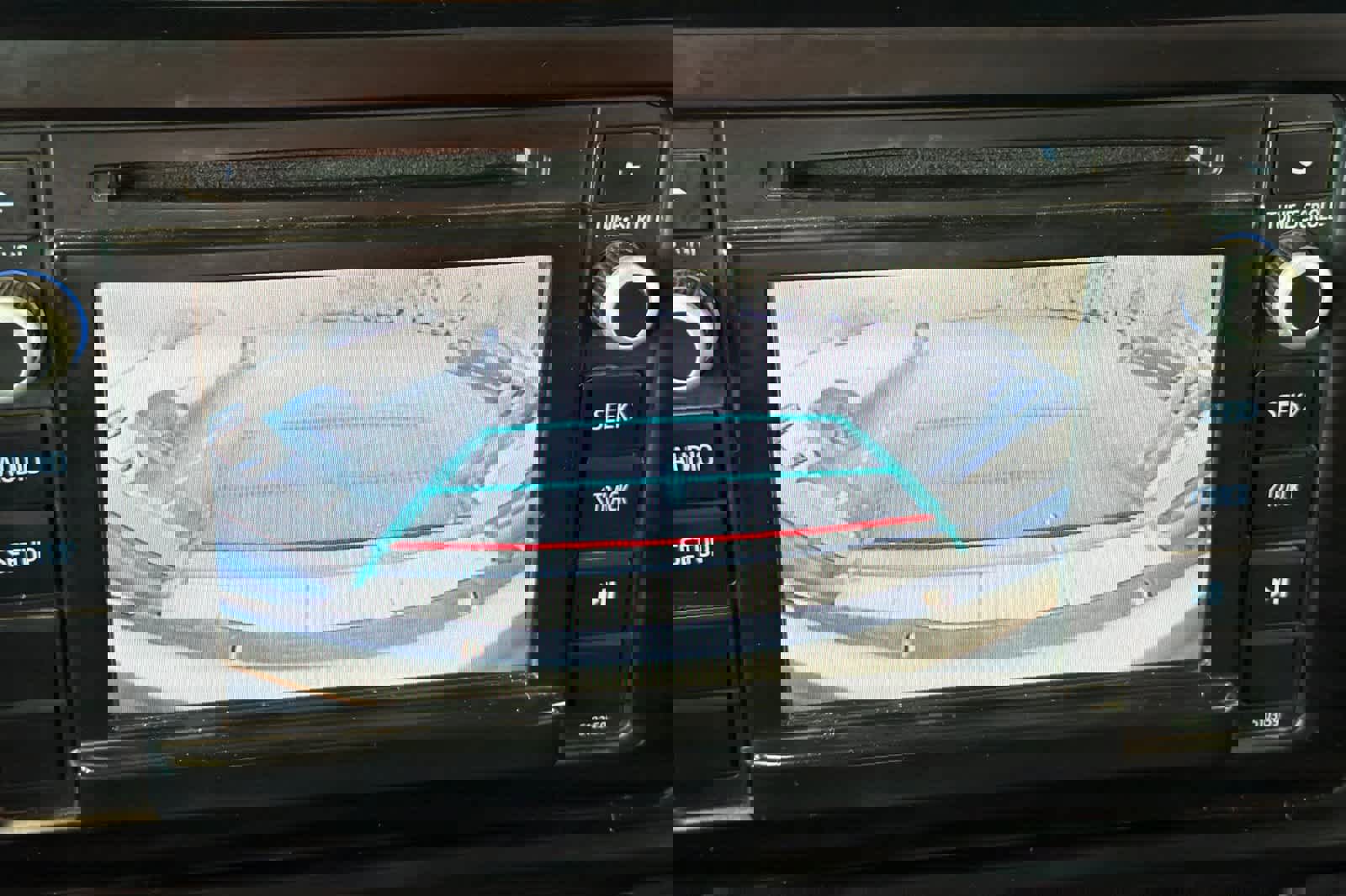 Used 2019 Toyota Tacoma SR w/ SR Convenience Package image 20