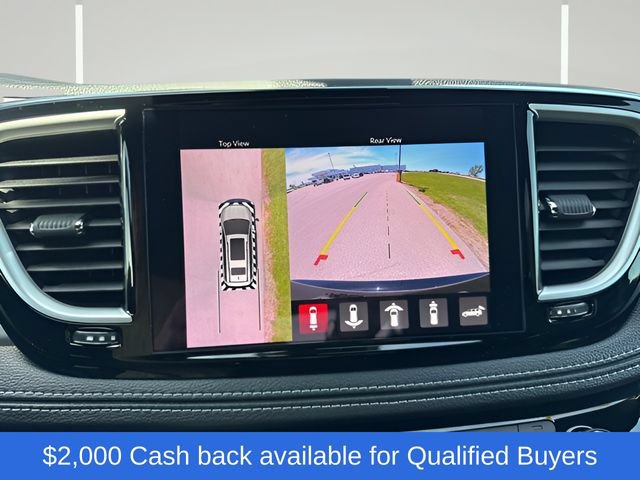 New 2027 Chrysler Pacifica Select FWD image 15