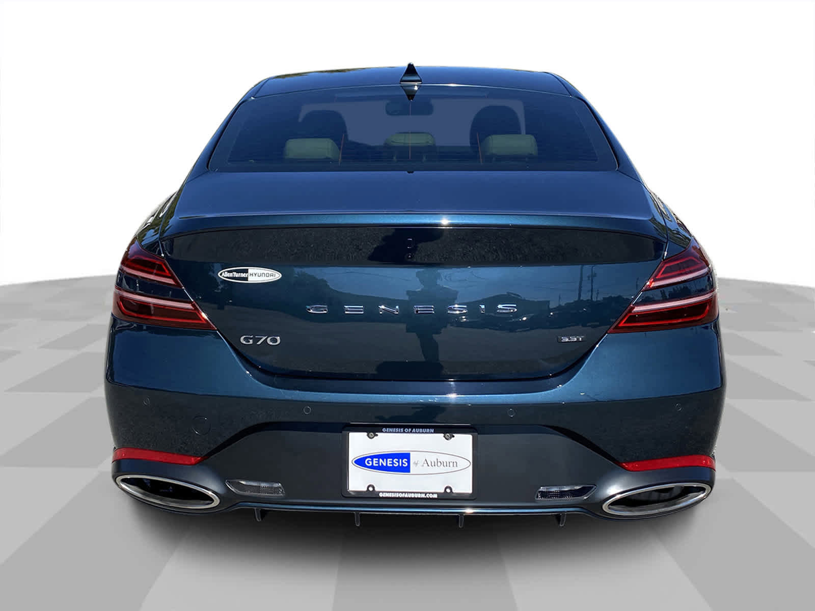 Used 2022 Genesis G70 3.3T image 5