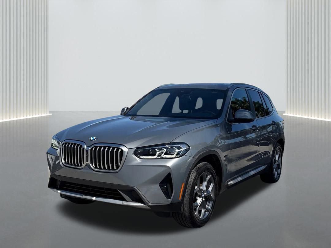 Used 2024 BMW X3 xDrive30i w/ Premium Package image 1