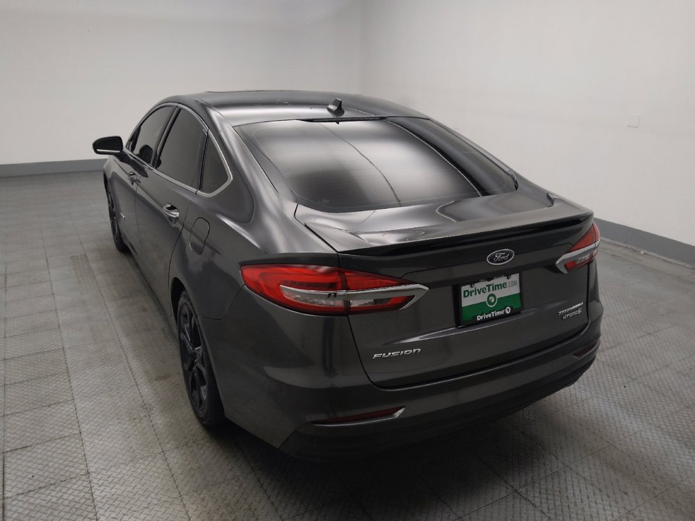 Used 2019 Ford Fusion Titanium FWD image 5