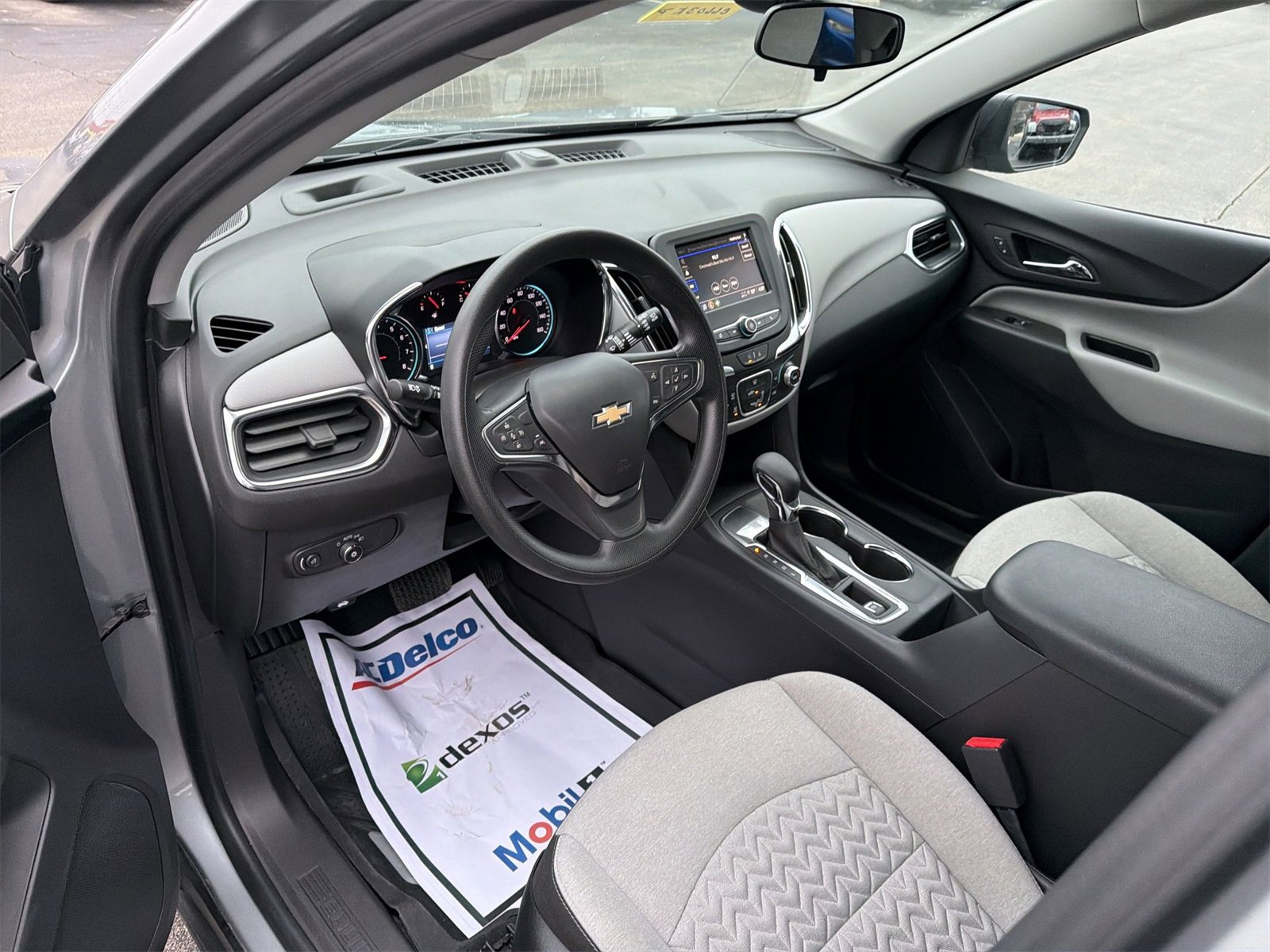 Used 2024 Chevrolet Equinox LS w/ LS Convenience Package image 10