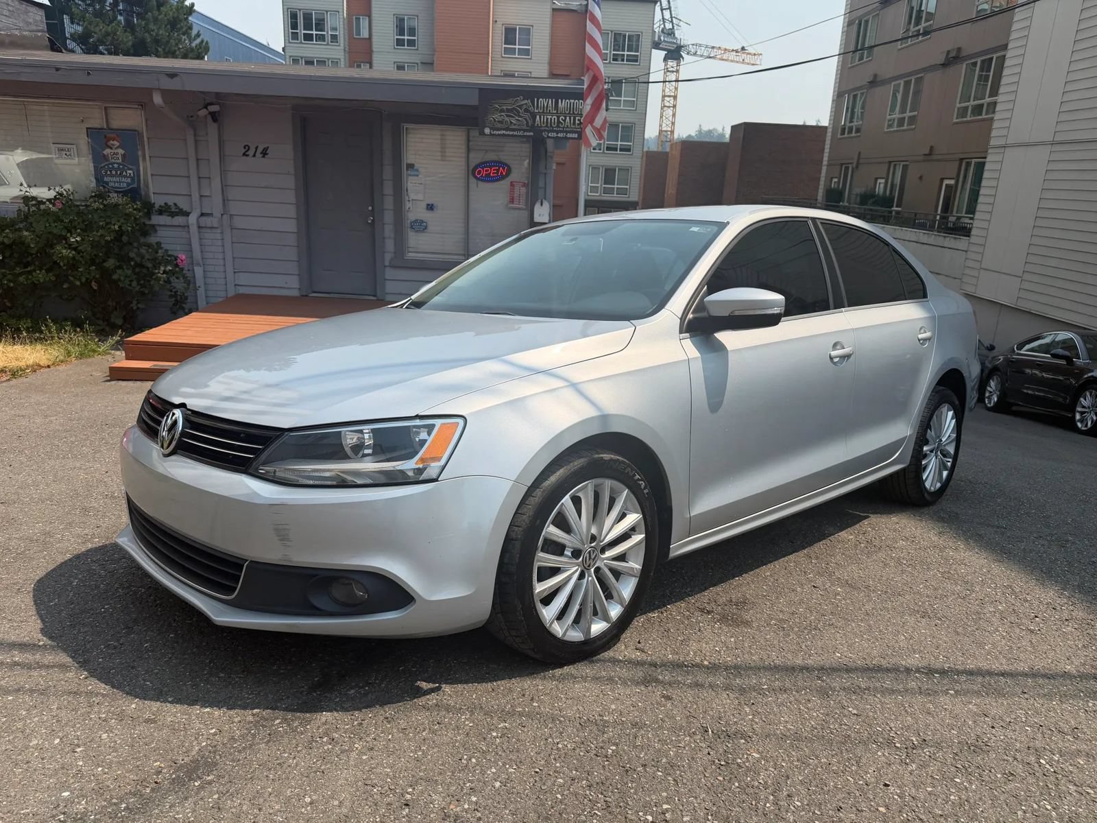 Used 2013 Volkswagen Jetta TDI FWD image 1