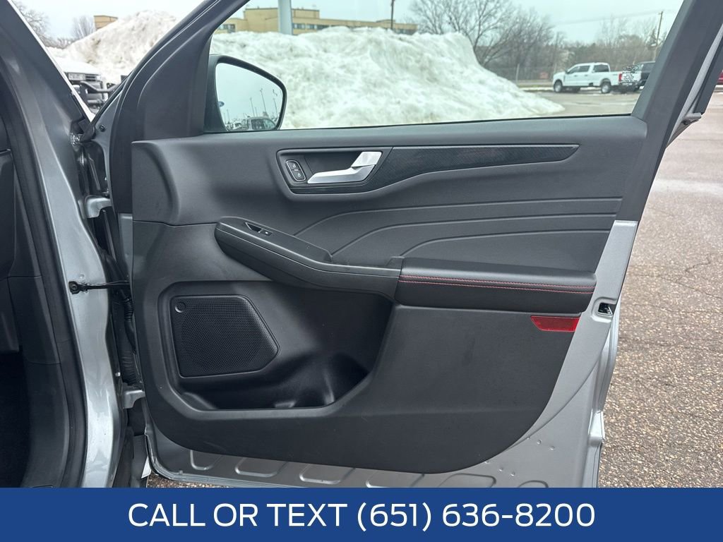 Used 2023 Ford Escape ST-Line w/ Tech Pack #1 image 35