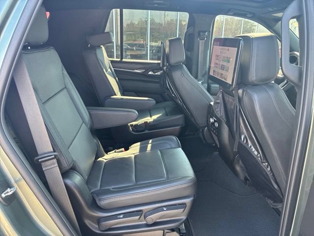 Used 2024 GMC Yukon Denali w/ Advanced Technology Package RWD image 9