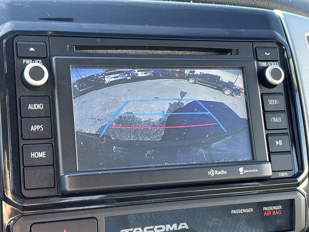 Used 2015 Toyota Tacoma 4x4 Double Cab image 16