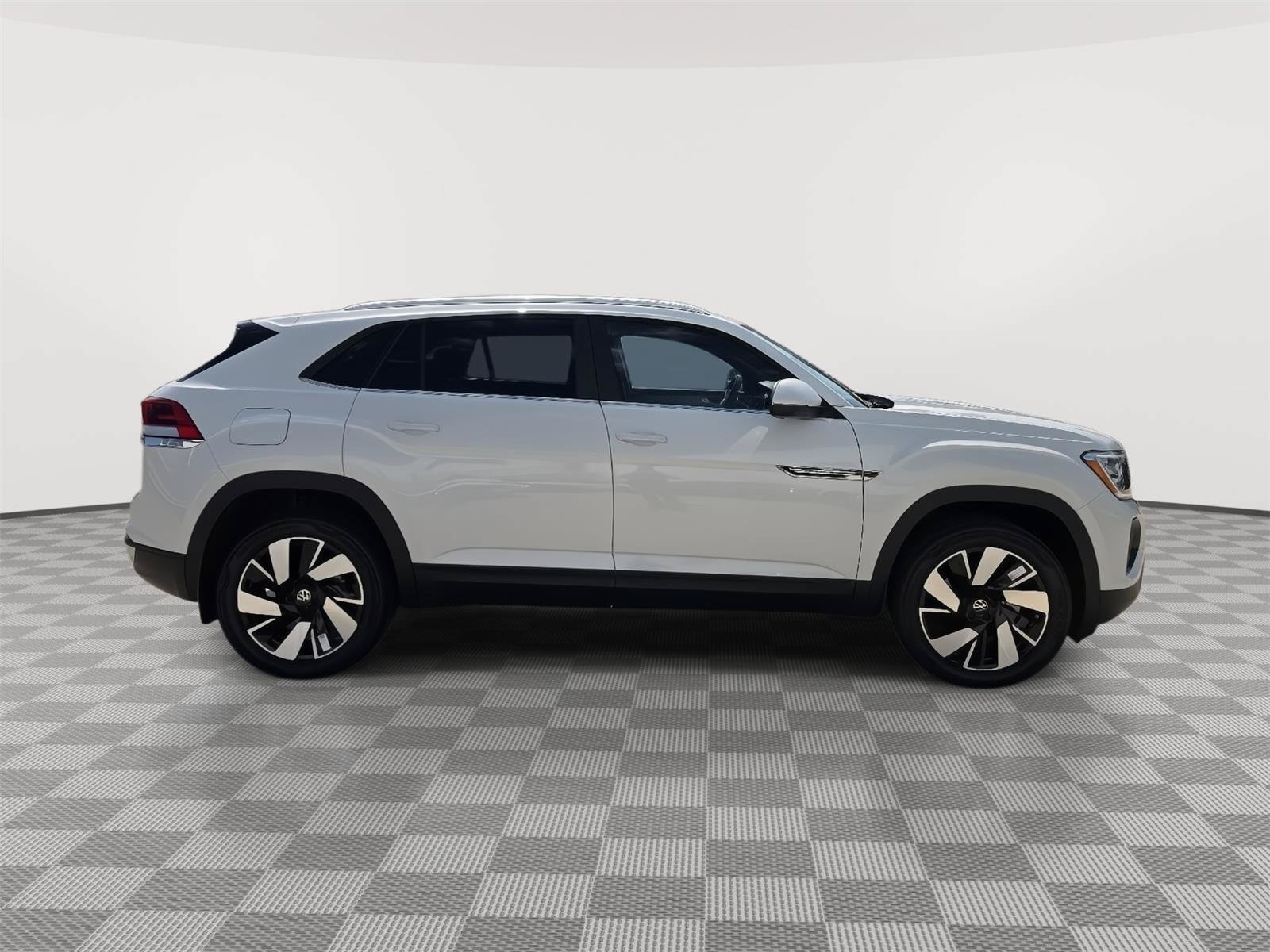 New 2026 Volkswagen Atlas Cross Sport SE AWD/4WD image 16