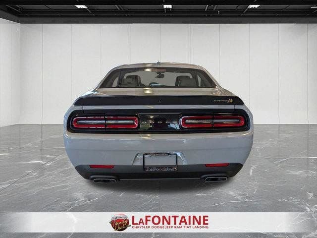 Certified 2022 Dodge Challenger R/T Scat Pack RWD image 4