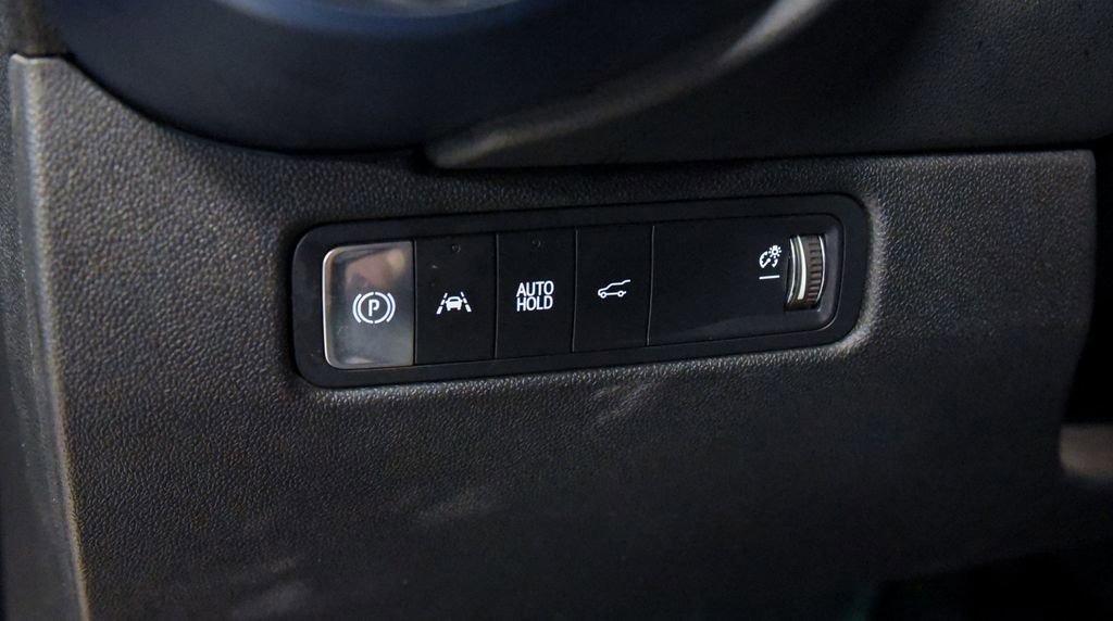 Used 2024 Chevrolet Equinox EV LT FWD image 20