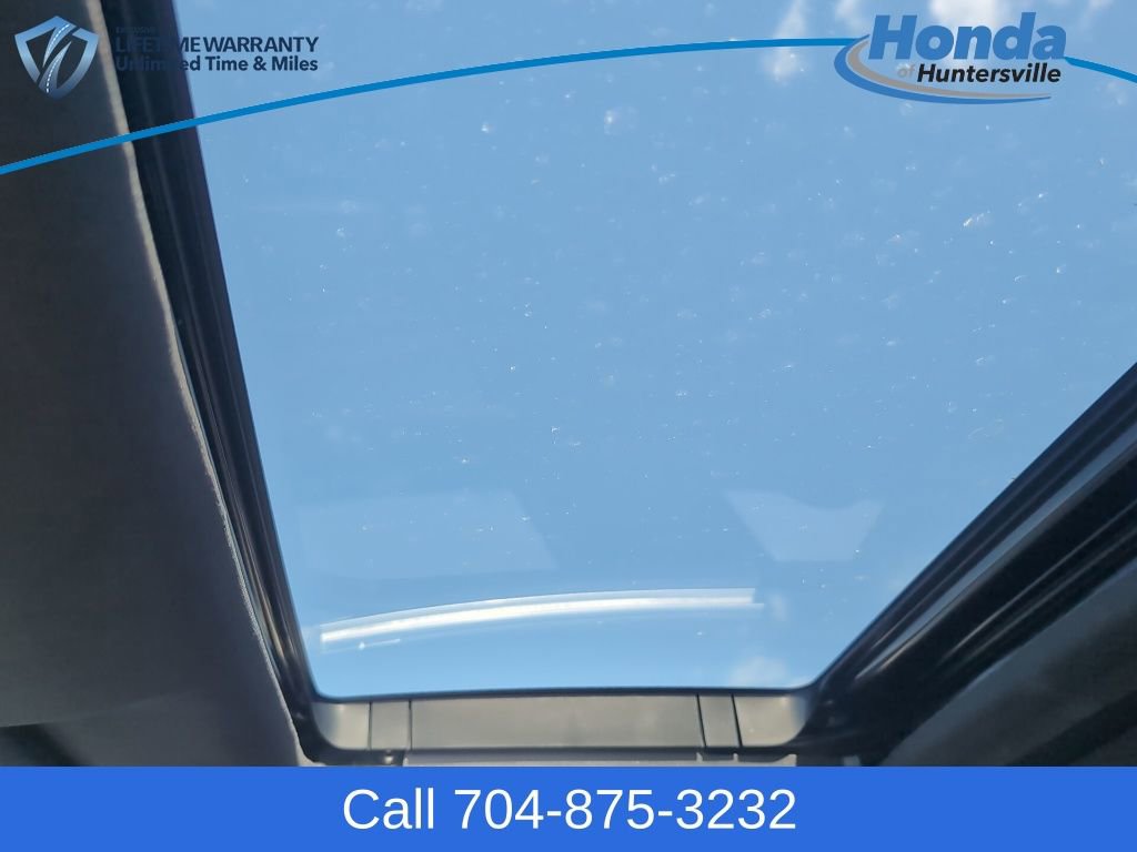 Used 2023 Honda Accord Sport image 29