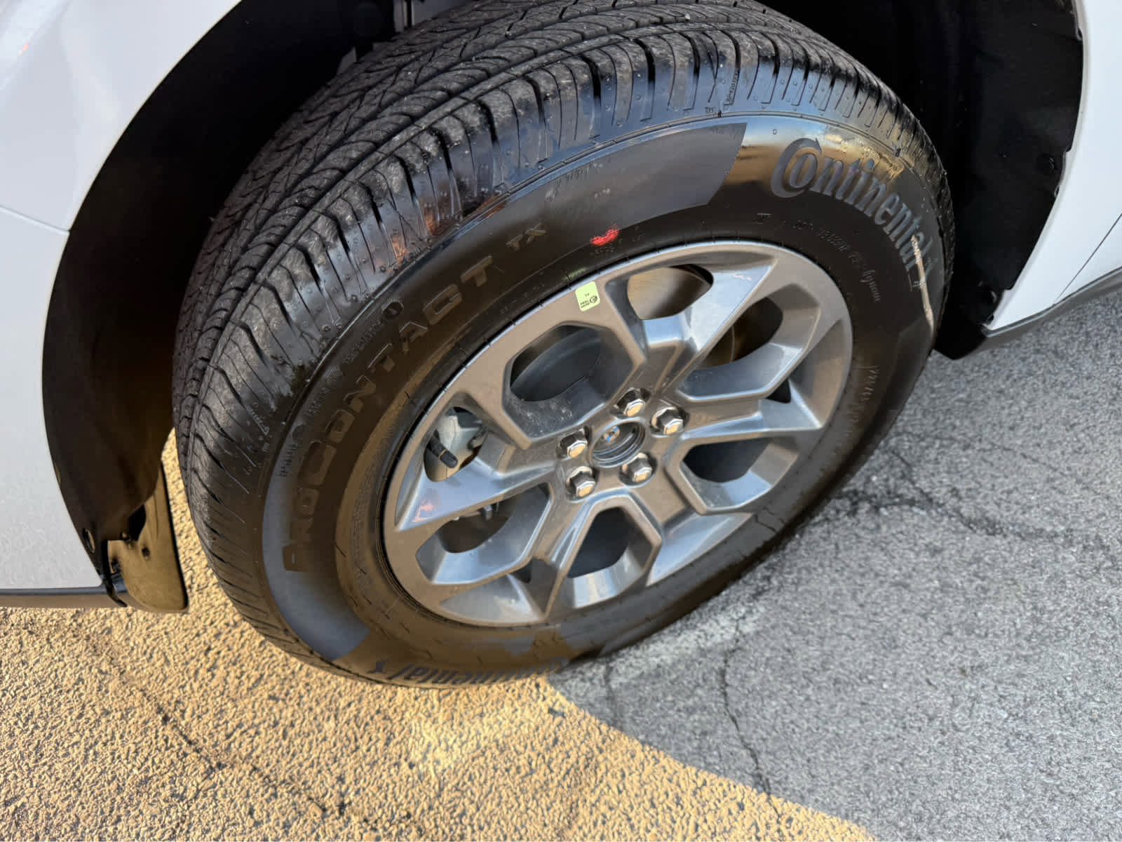 New 2025 Ford Maverick XLT w/ XLT Luxury Package image 4