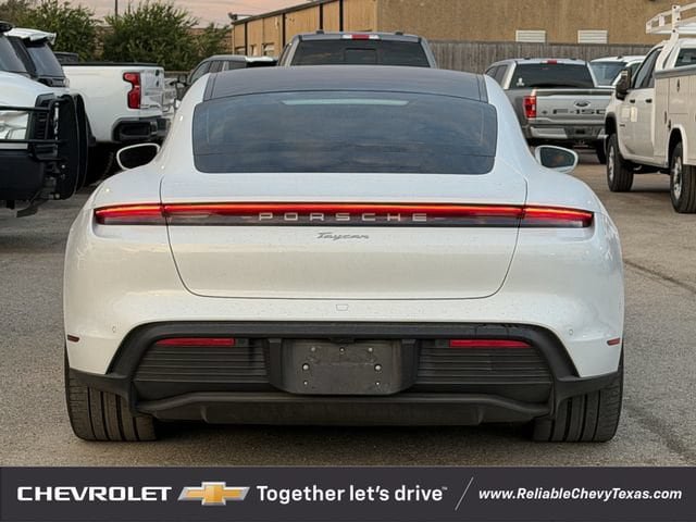 Used 2023 Porsche Taycan RWD image 5