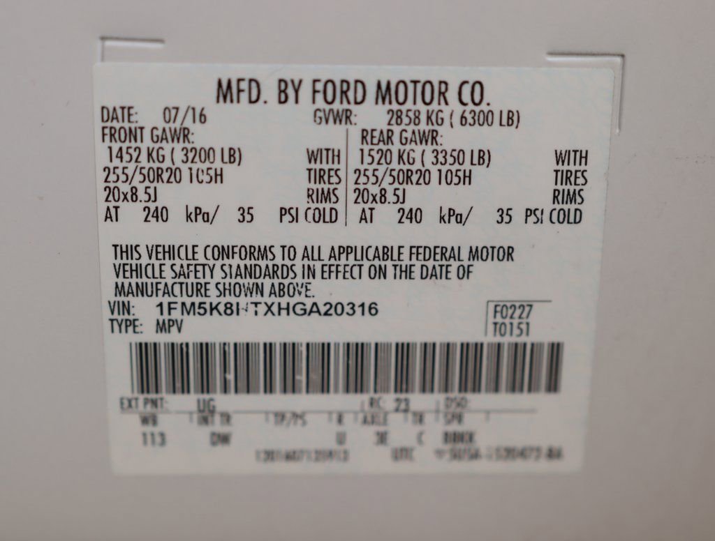 Used 2017 Ford Explorer Platinum image 46