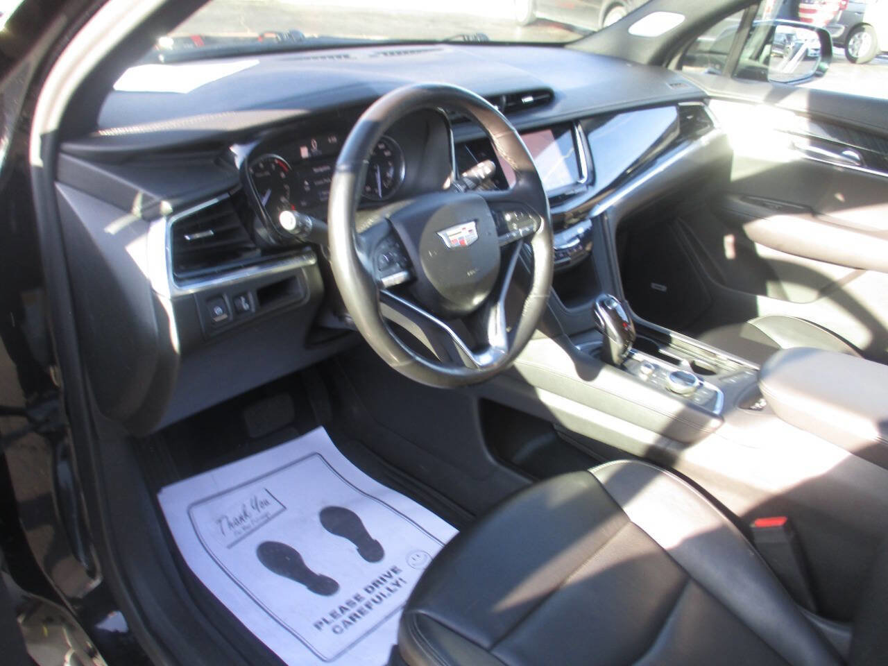 Used 2021 Cadillac XT6 Premium Luxury image 28