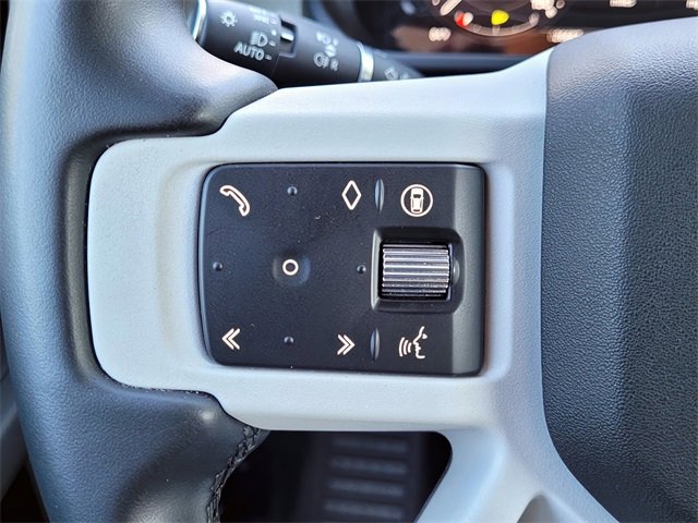 Used 2025 Land Rover Defender 110 S image 12
