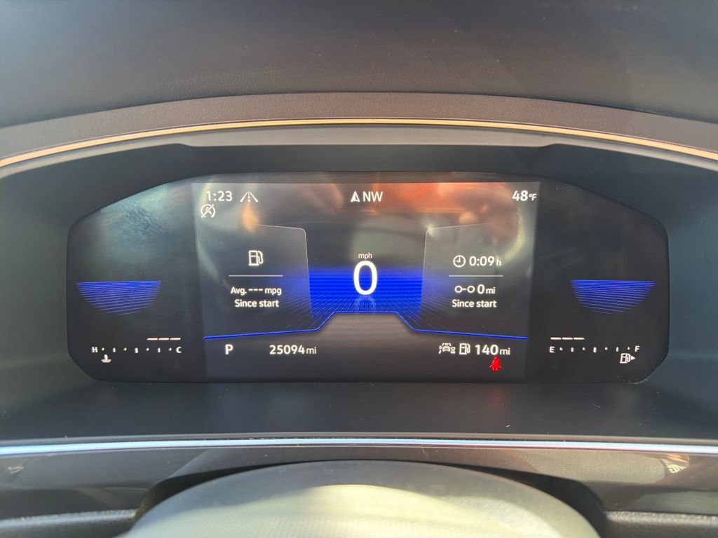 Certified 2022 Volkswagen Tiguan SE w/ Panoramic Sunroof Package image 18