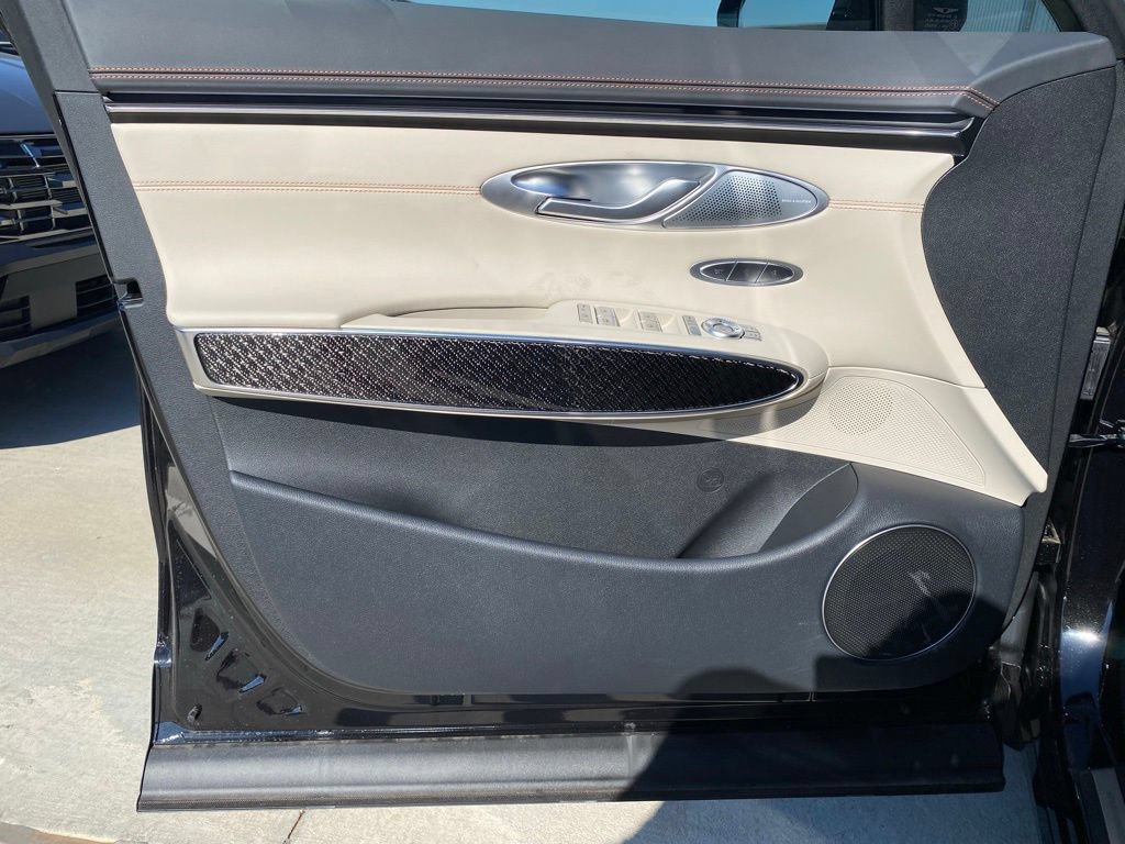 New 2026 Genesis GV70 3.5T Sport Prestige AWD/4WD image 22