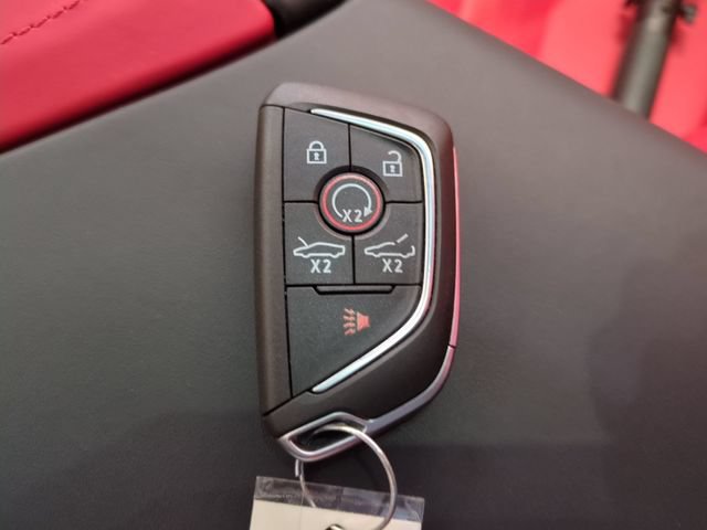 Used 2021 Chevrolet Corvette Stingray Premium Cpe w/ Z51 Performance Package RWD image 34