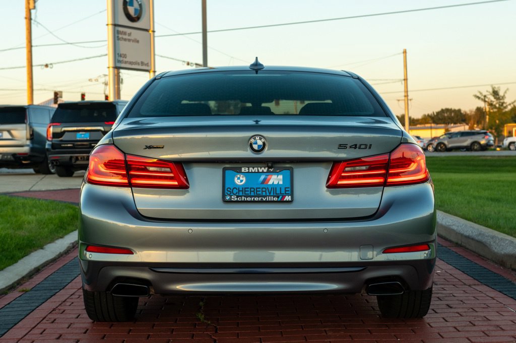 Used 2020 BMW 540i xDrive w/ Executive Package AWD/4WD image 9