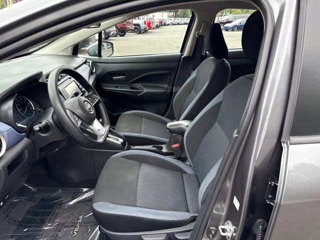 Used 2024 Nissan Versa SV FWD image 14