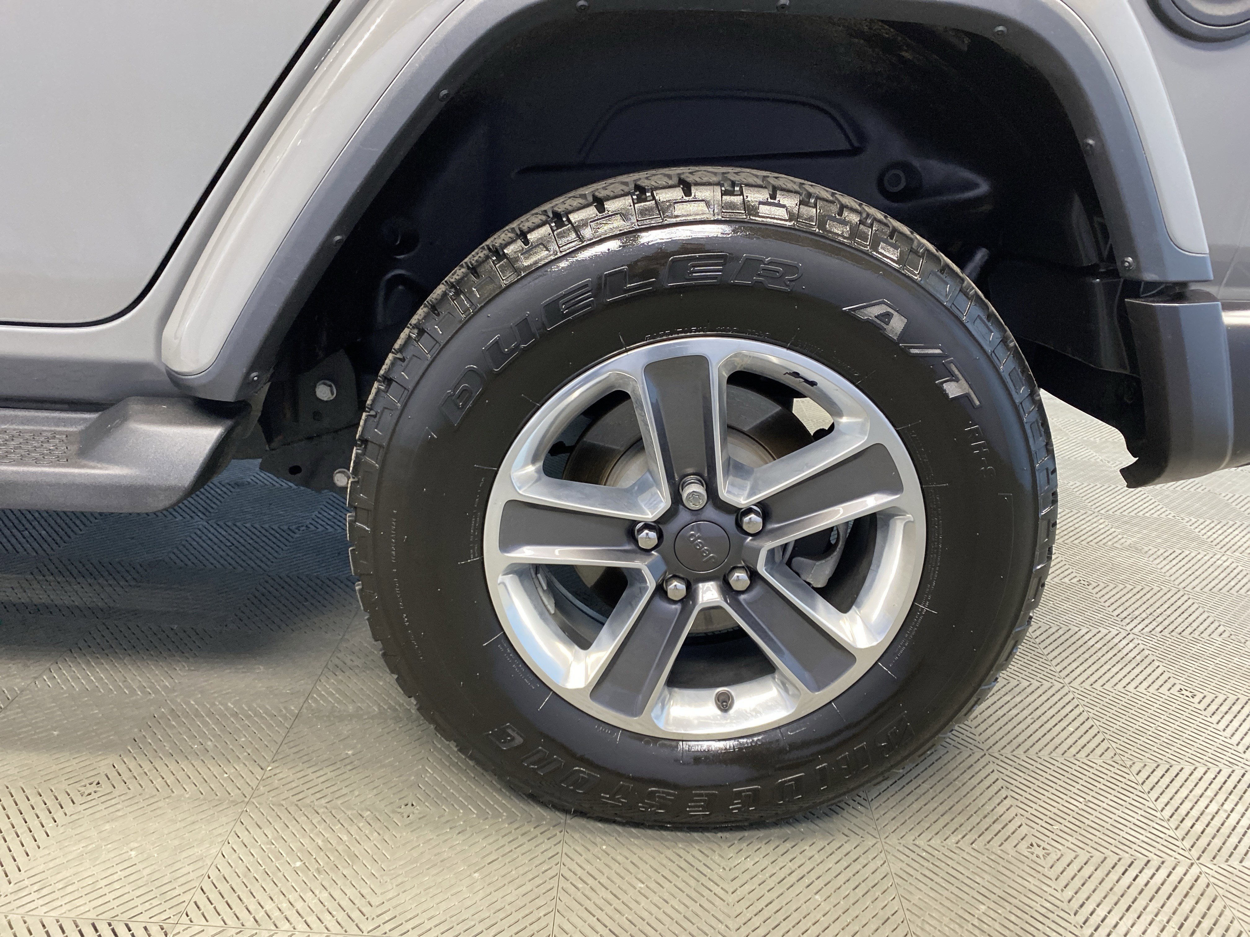 Used 2021 Jeep Wrangler Unlimited Sahara image 31