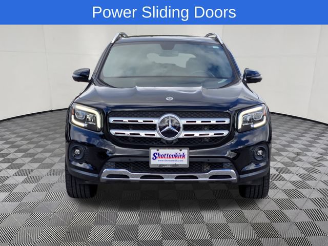 Used 2022 Mercedes-Benz GLB 250 image 2