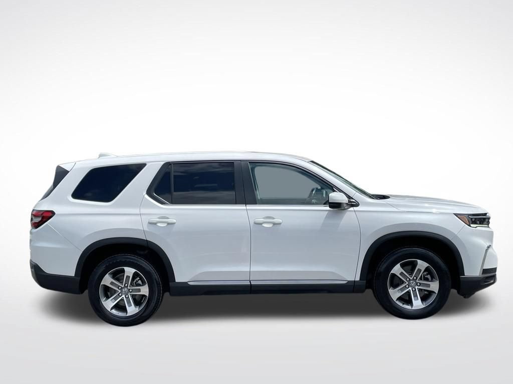 Certified 2025 Honda Pilot EX-L image 7