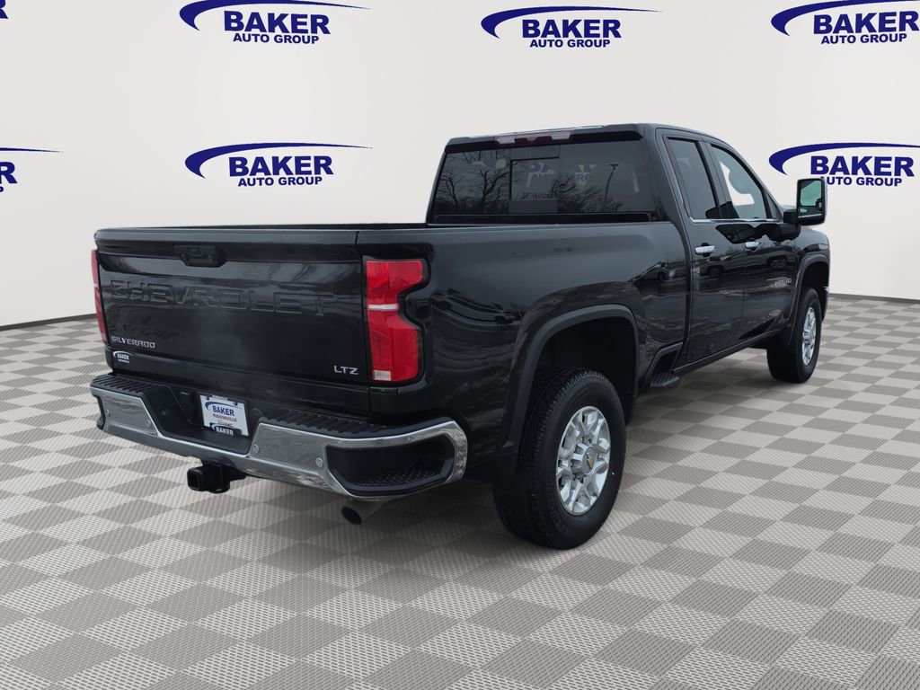 Certified 2024 Chevrolet Silverado 2500 LTZ w/ LTZ Convenience Package image 5