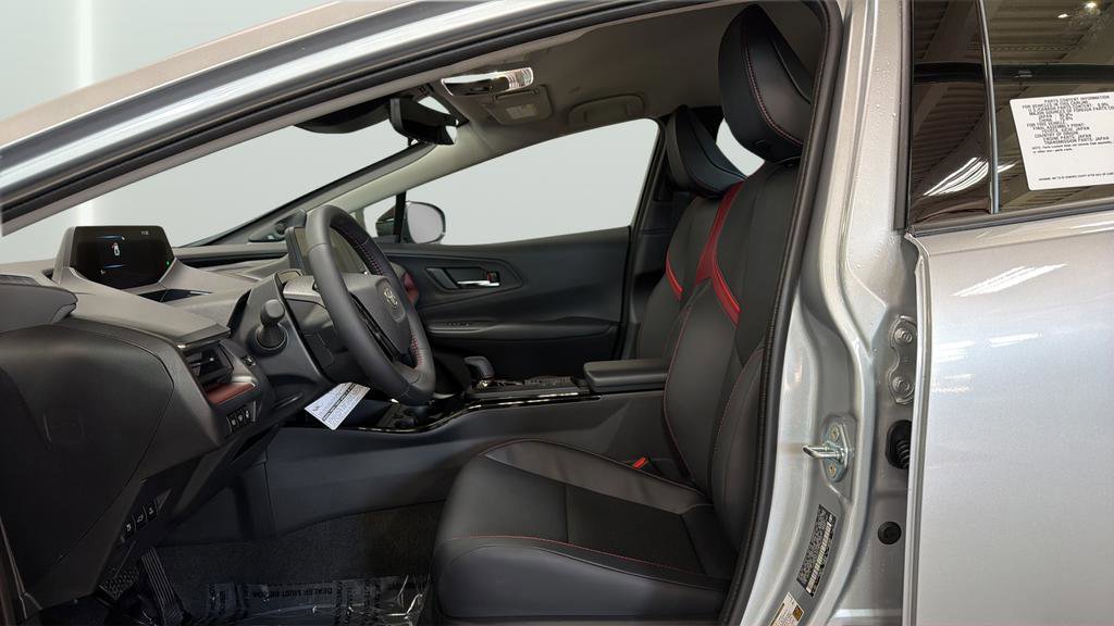 New 2026 Toyota Prius Plug-In Hybrid image 32