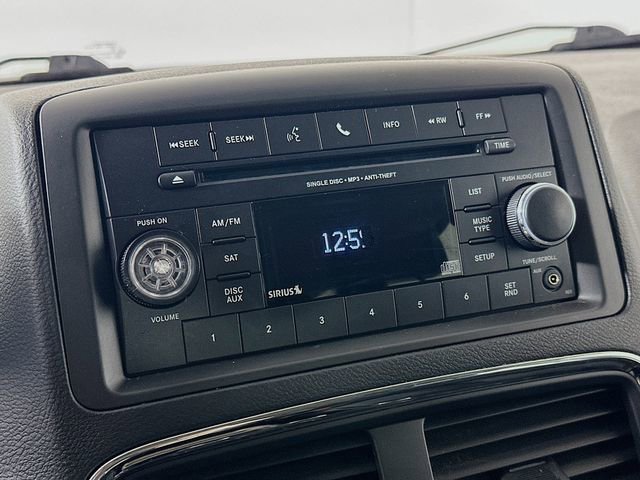 Used 2016 Dodge Grand Caravan SE w/ Quick Order Package 29E SE image 14