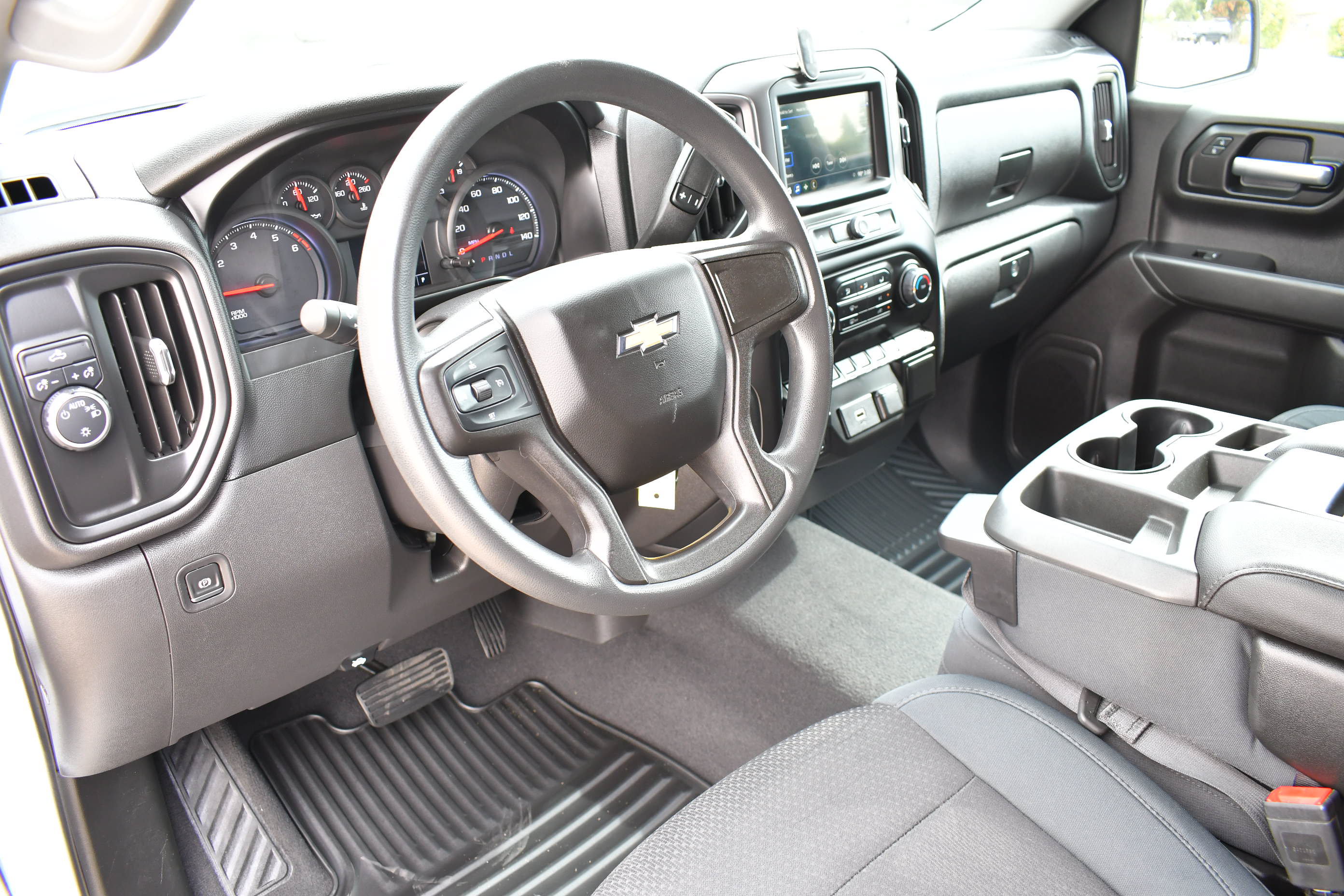 Used 2019 Chevrolet Silverado 1500 Custom w/ Custom Value Package RWD image 10