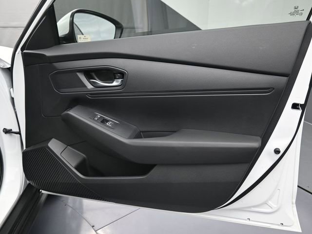 New 2025 Honda Accord LX image 2