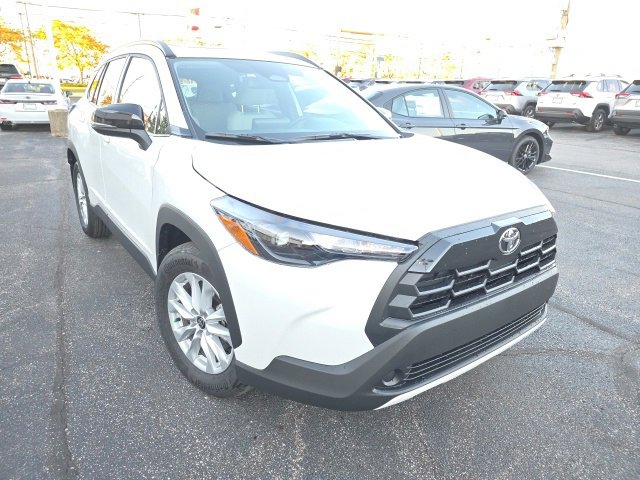 New 2026 Toyota Corolla Cross LE image 1