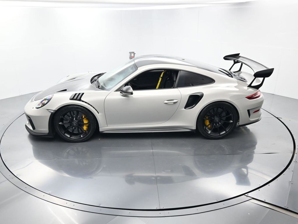 Used 2019 Porsche 911 GT3 RS image 34