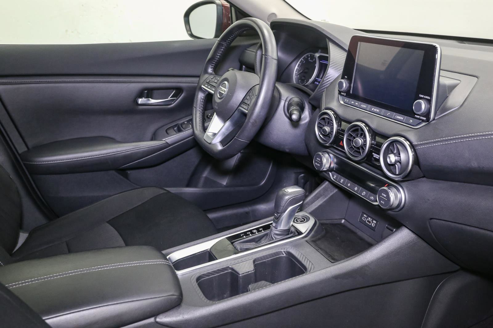 Used 2021 Nissan Sentra SV image 16