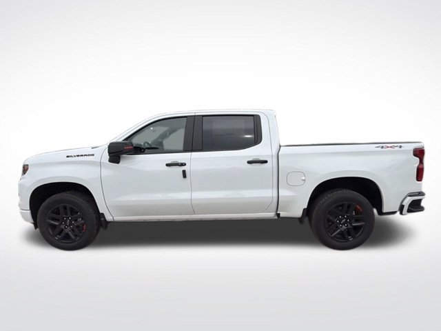 New 2026 Chevrolet Silverado 1500 RST w/ Redline Edition AWD/4WD image 6