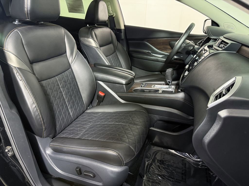 Certified 2024 Nissan Murano Platinum w/ Cargo Package image 16