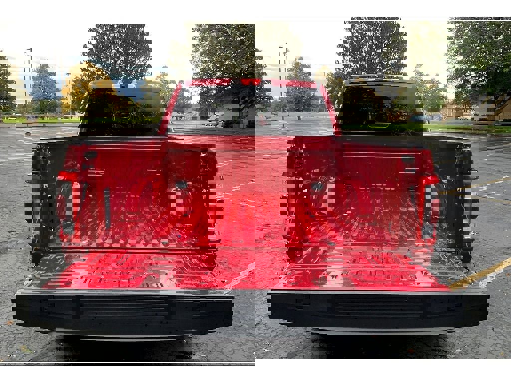 Used 2023 Ford F150 Lariat image 11