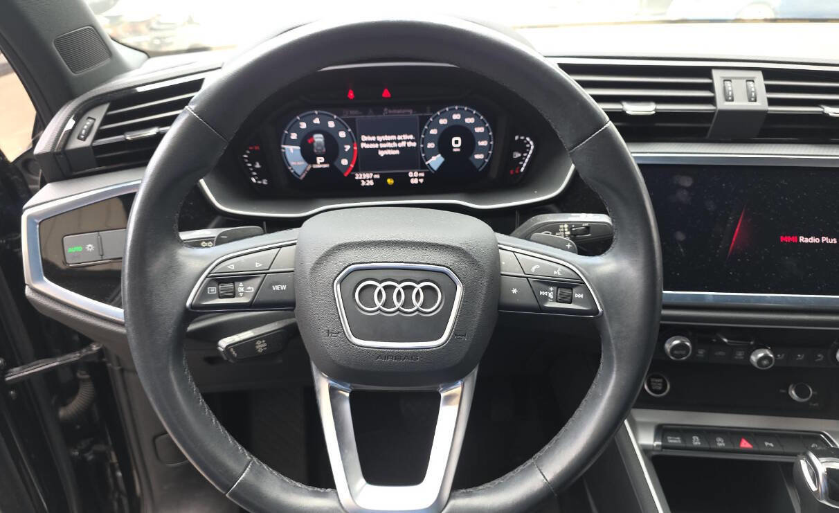 Used 2021 Audi Q3 2.0T Premium AWD/4WD image 14