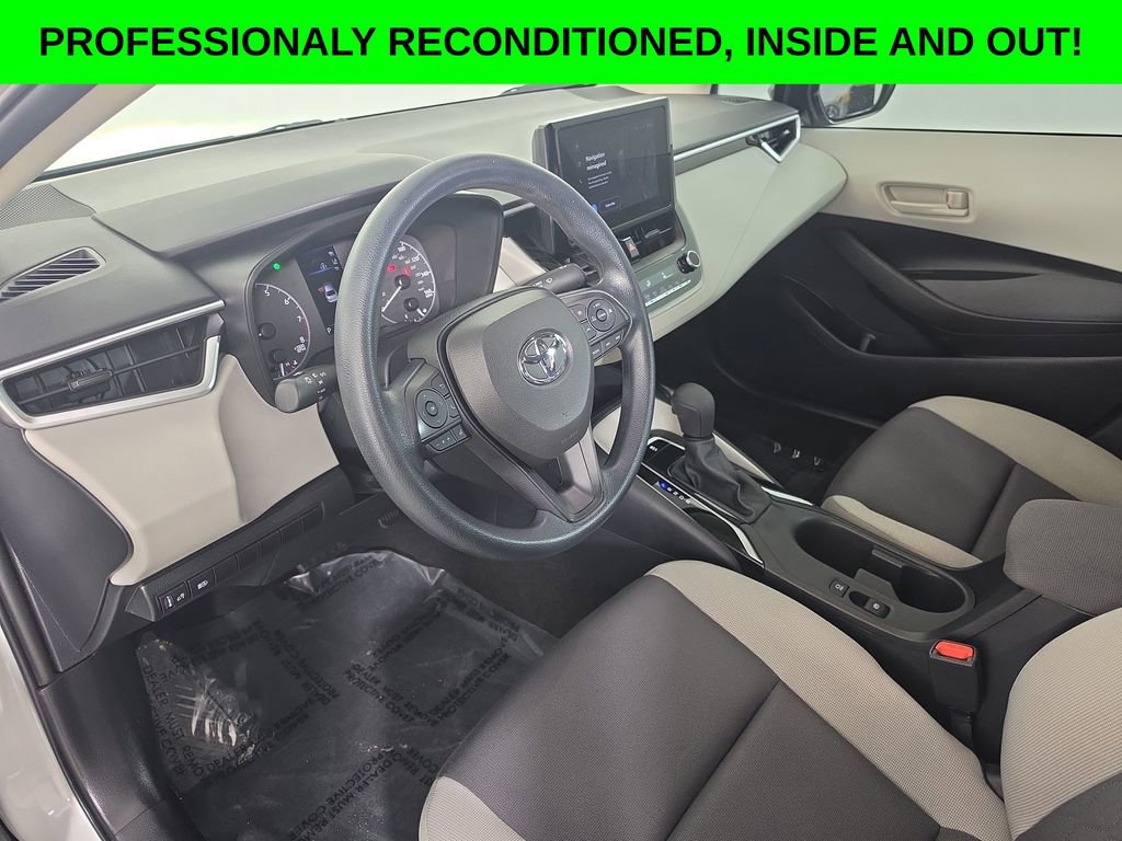 Used 2023 Toyota Corolla LE w/ LE Convenience Package FWD image 7