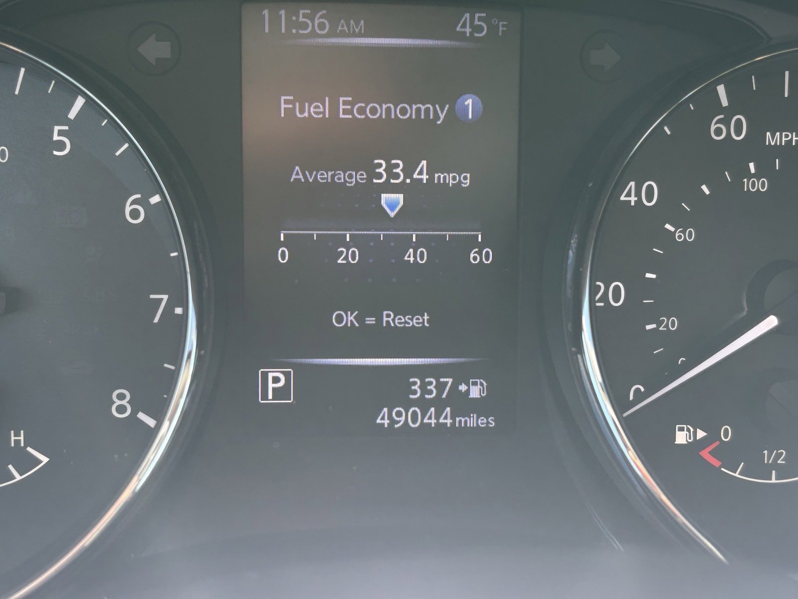 Used 2018 Nissan Rogue Sport S image 11