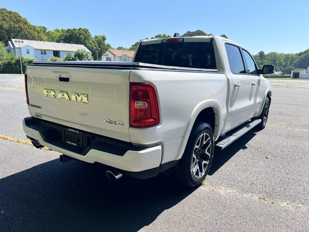 Used 2025 RAM 1500 Laramie w/ Sport Appearance Package AWD/4WD image 3