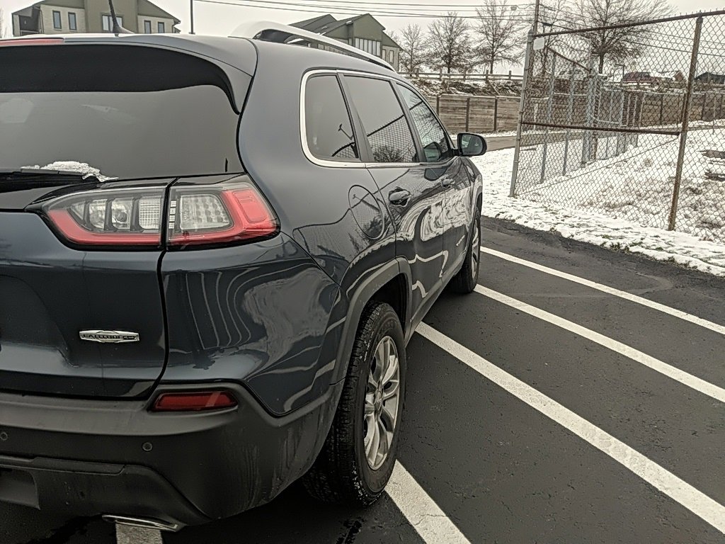 Used 2019 Jeep Cherokee Latitude Plus w/ Trailer Tow Group image 5