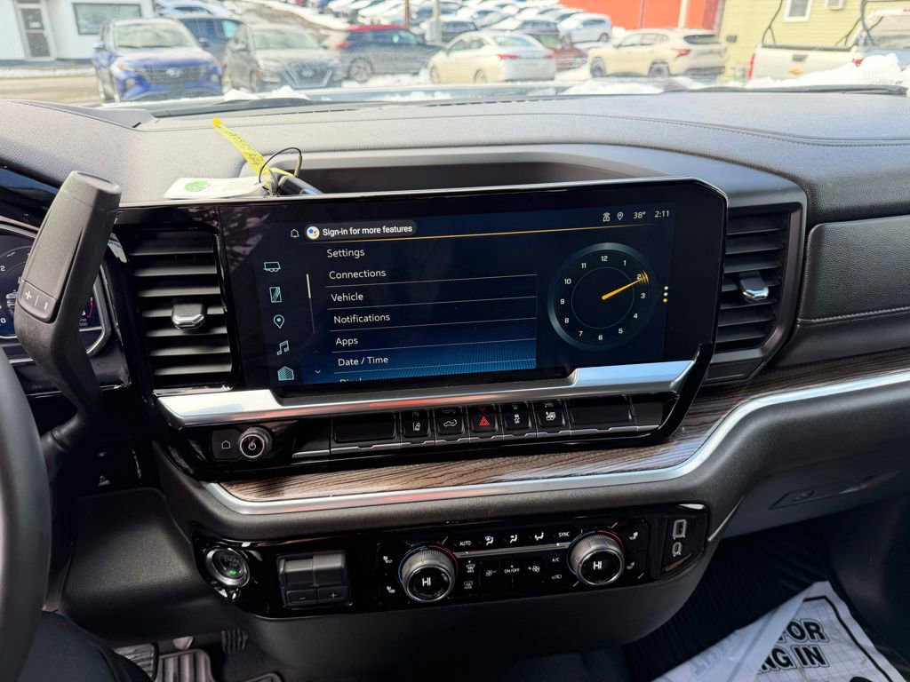 Used 2025 Chevrolet Silverado 2500 LT w/ Convenience Package image 19