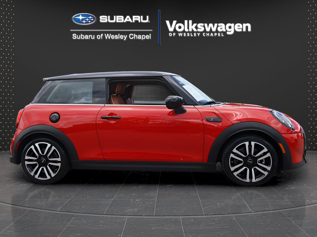 Used 2024 MINI Cooper S FWD image 8