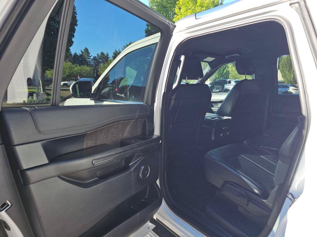 Used 2020 Ford Expedition Max Limited AWD/4WD image 20