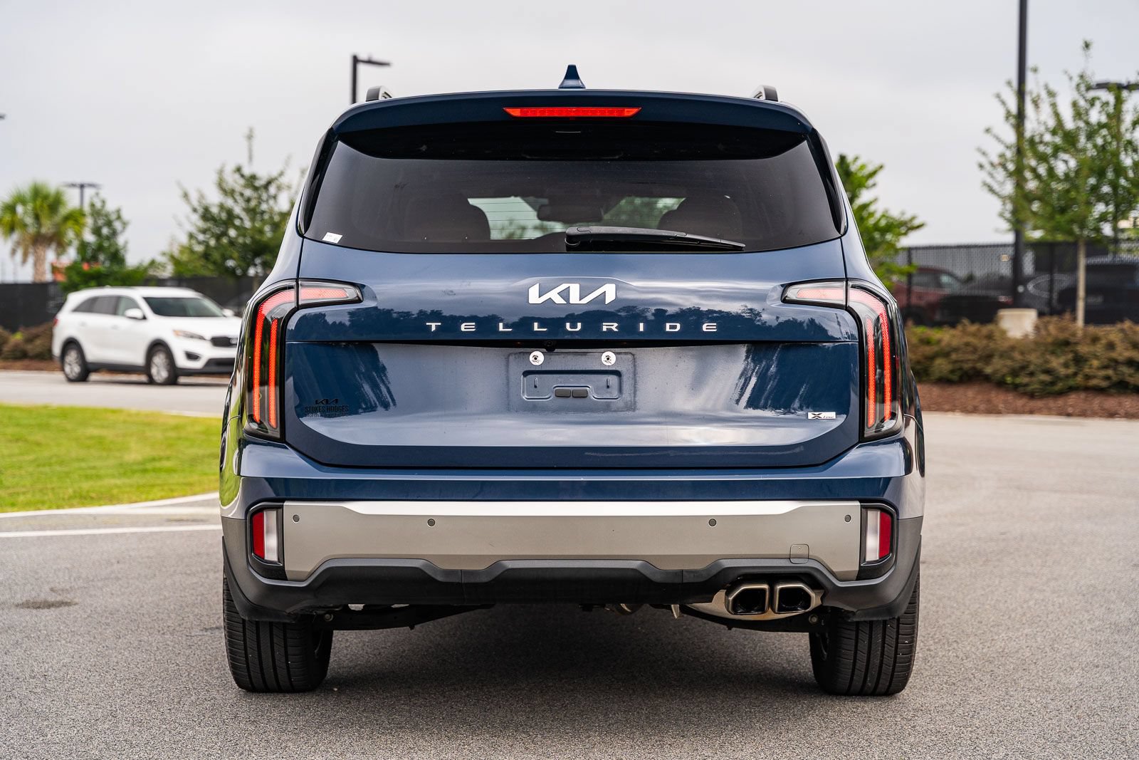 Used 2023 Kia Telluride EX X-Line AWD/4WD image 6