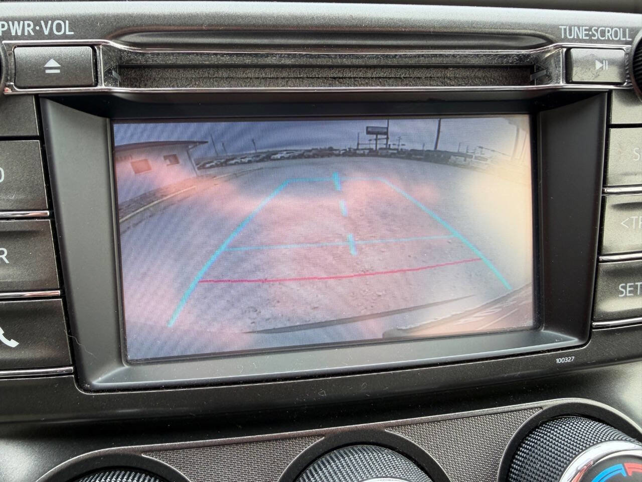 Used 2014 Toyota RAV4 LE FWD image 26