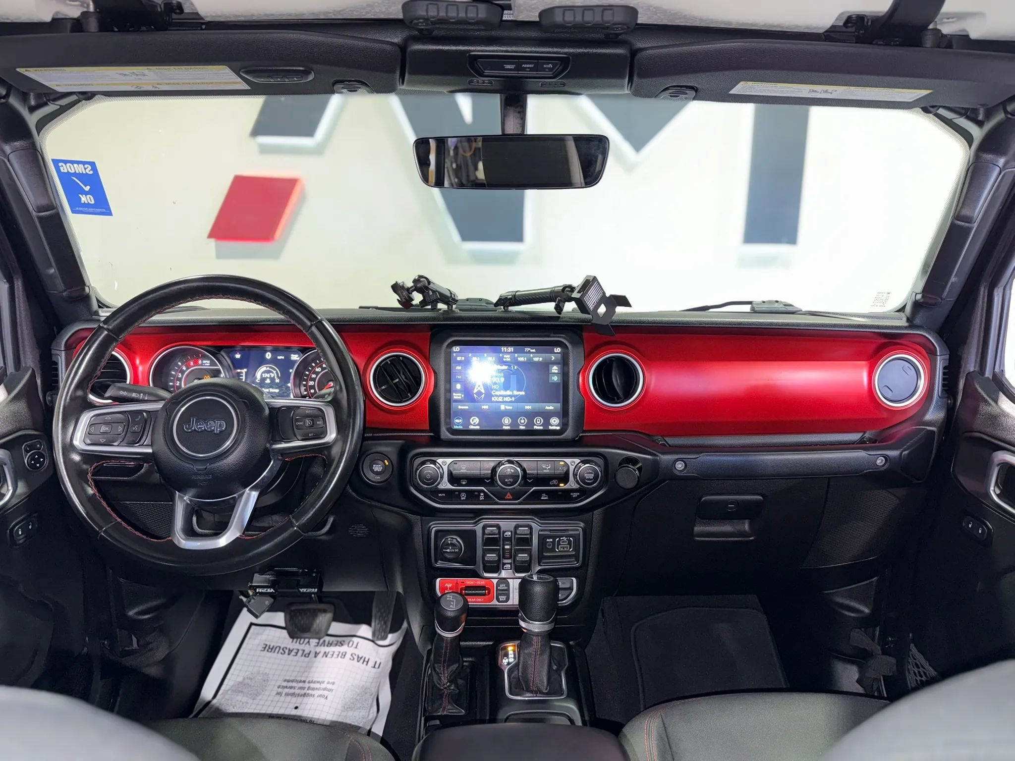 Used 2021 Jeep Gladiator Rubicon AWD/4WD image 10